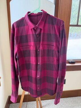 lululemon athletica Men's Plaid Button-Down Shirt in Magenta and Dark Plum